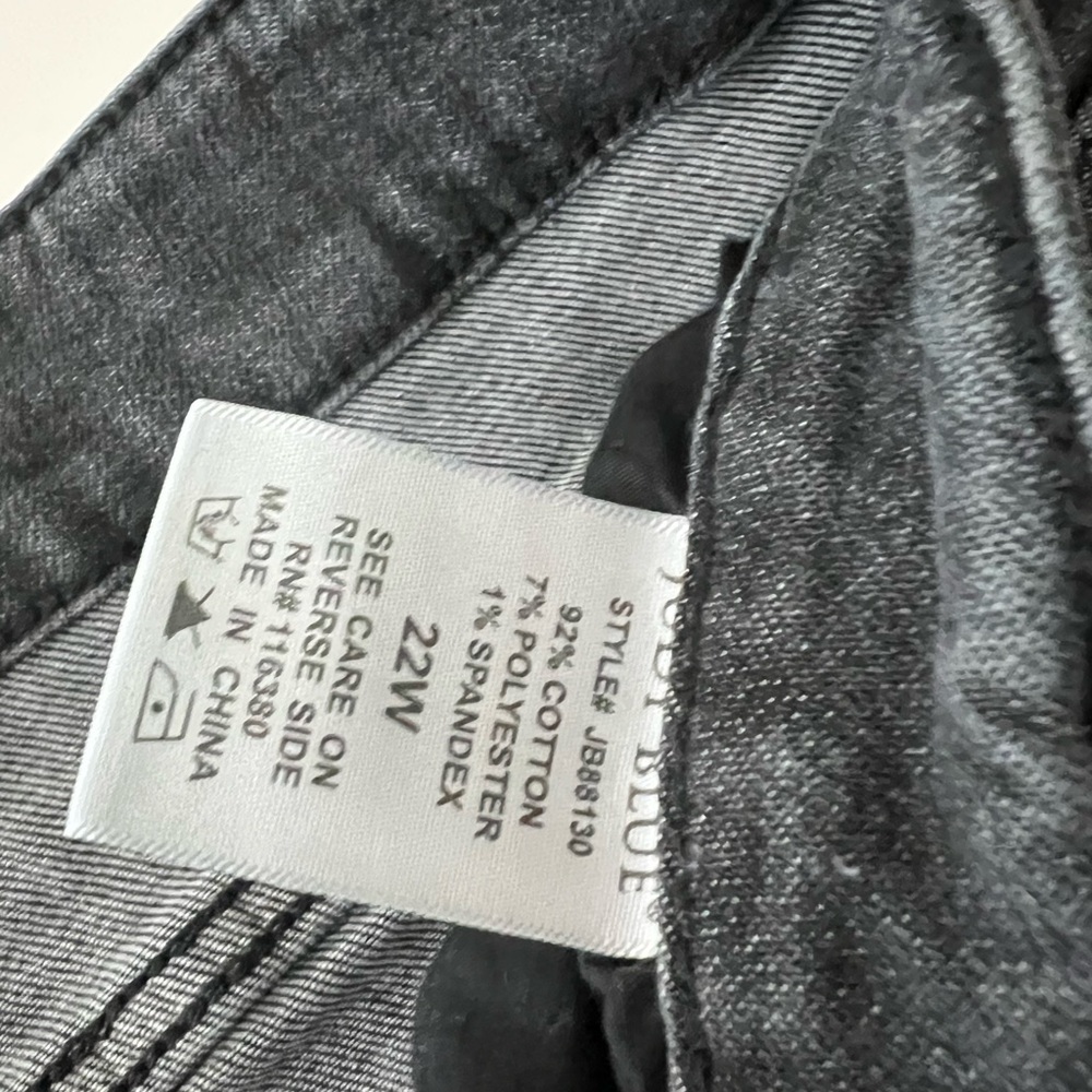 Judy Blue jeans - 22w never worn